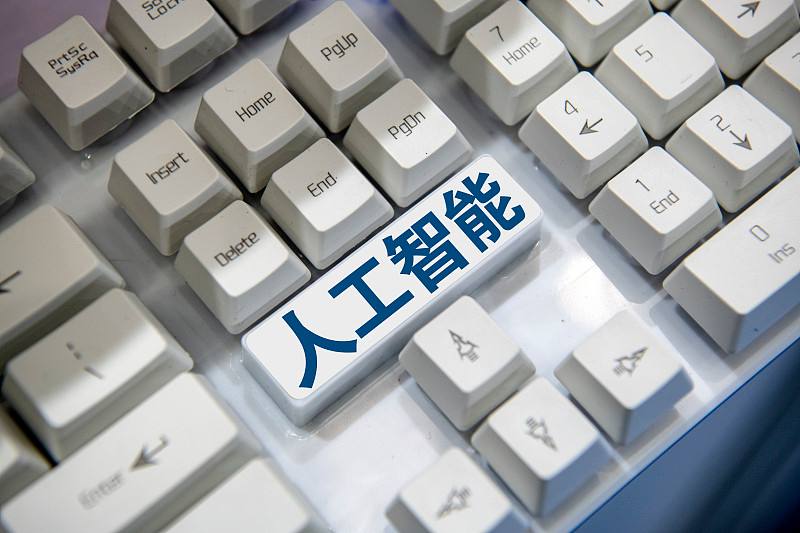 電話機器人(電話機器人的優(yōu)點)